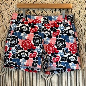 Crown & Ivy Redd & Blue Floral Classic Chino Shorts